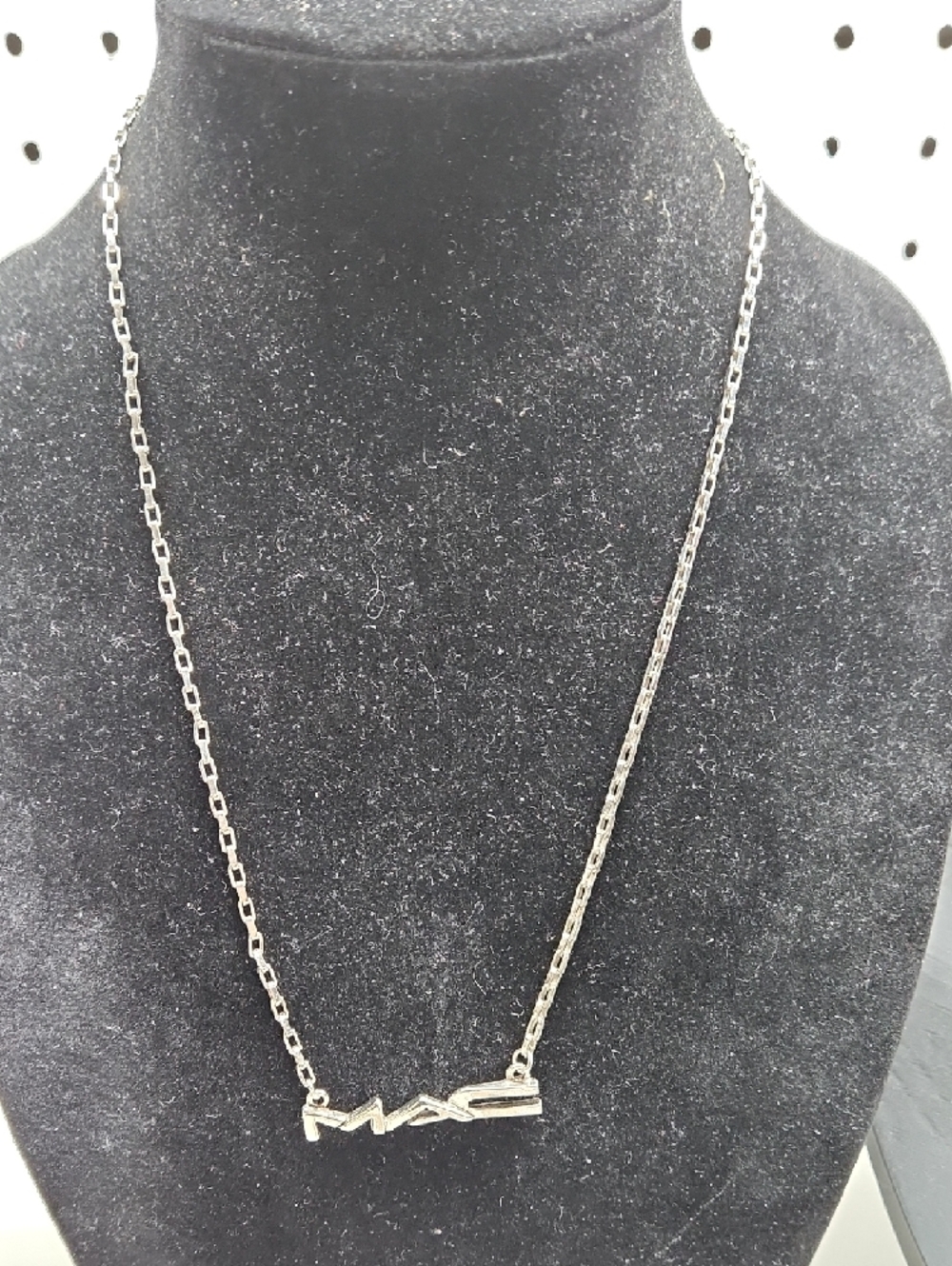 Silver-tone Mixed Bundle of Jewelry - Picture 3 of 11
